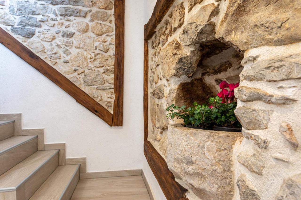 Villa Elm Milohnici Екстериор снимка